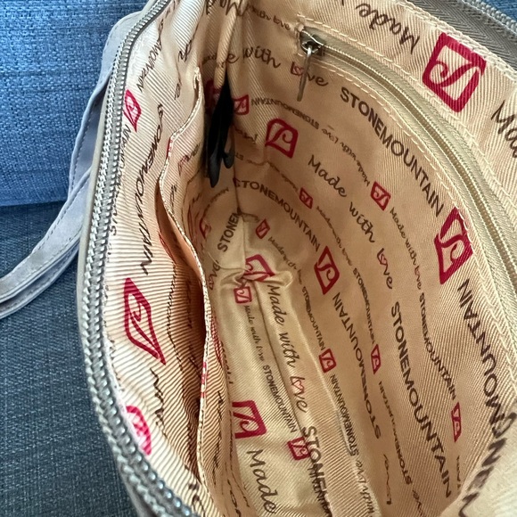 NWT Stone Mountain USA Multifunctional Crossbody Shoulder Bag 4 in One - Picture 5 of 10